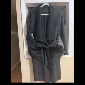 BCBG MaxAzria grey coat with fur pockets